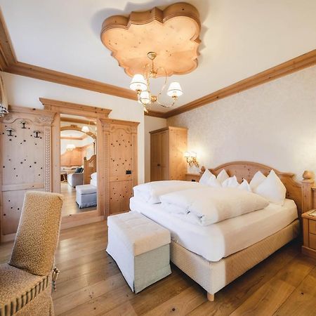 Hotel Colbricon Beauty & Relax San Martino Di Castrozza Exterior photo