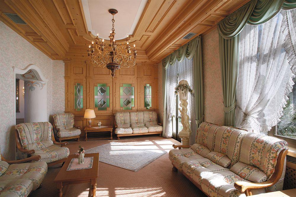 Hotel Colbricon Beauty & Relax San Martino Di Castrozza Exterior photo